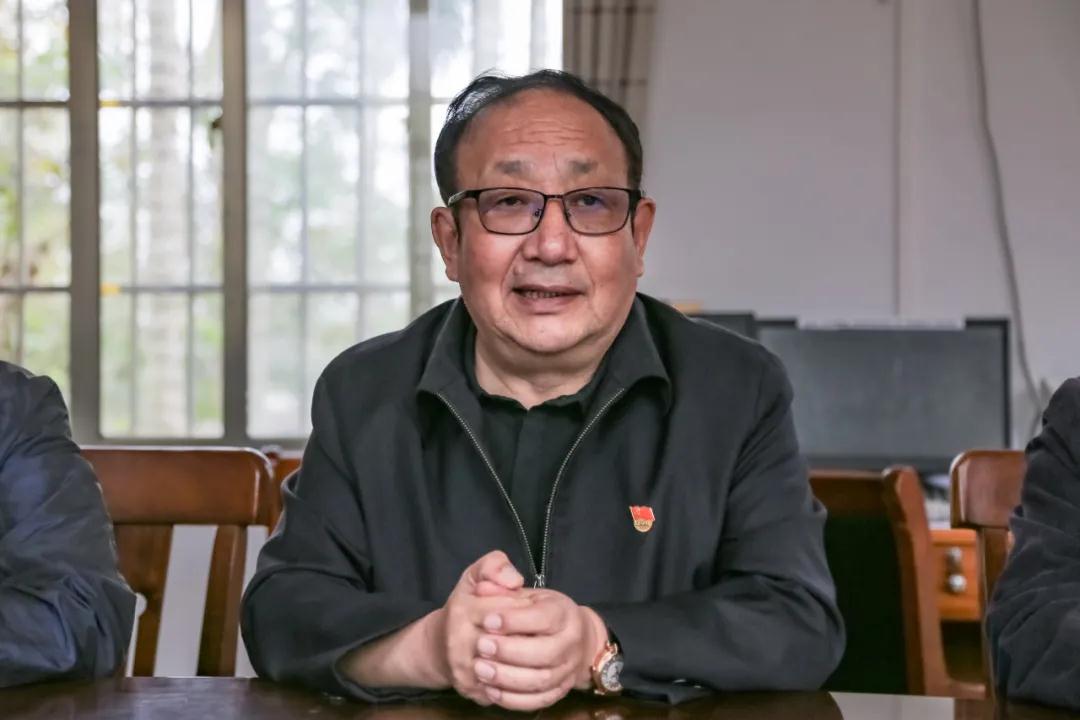 公保才旦書記講話.jpg