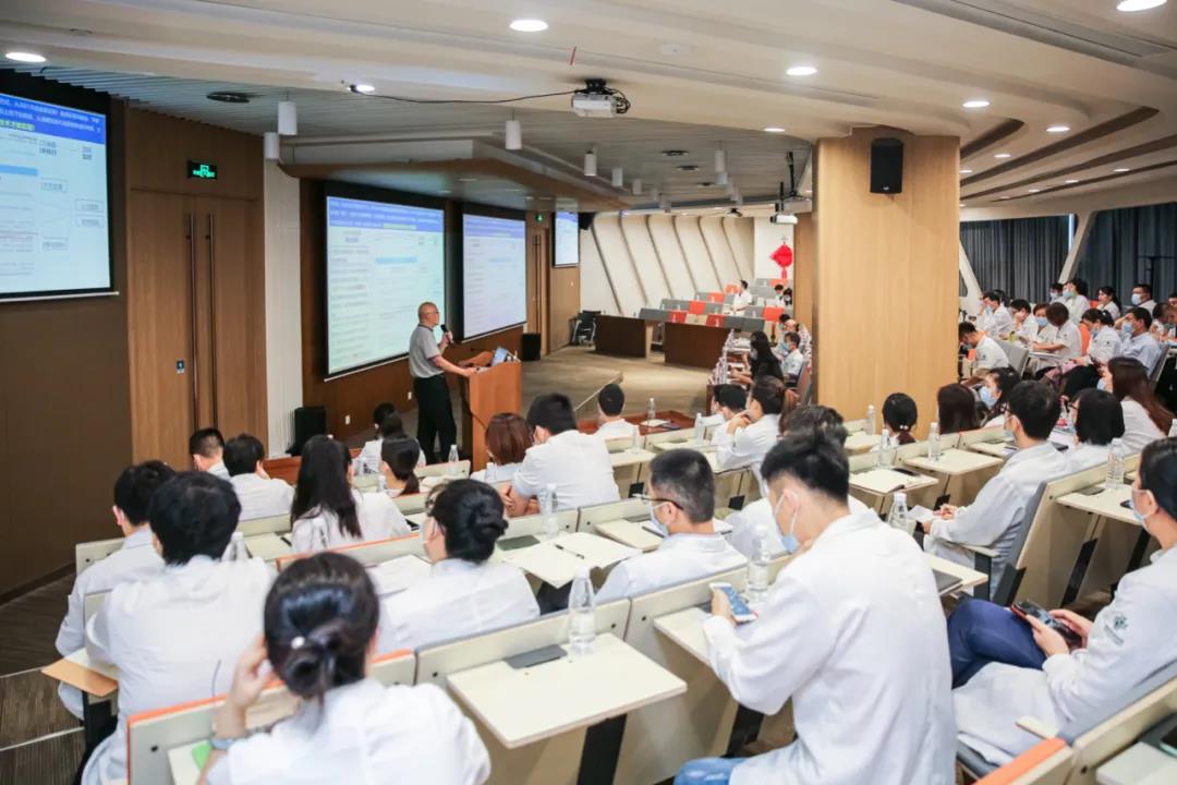 輔導培訓現(xiàn)場.jpg