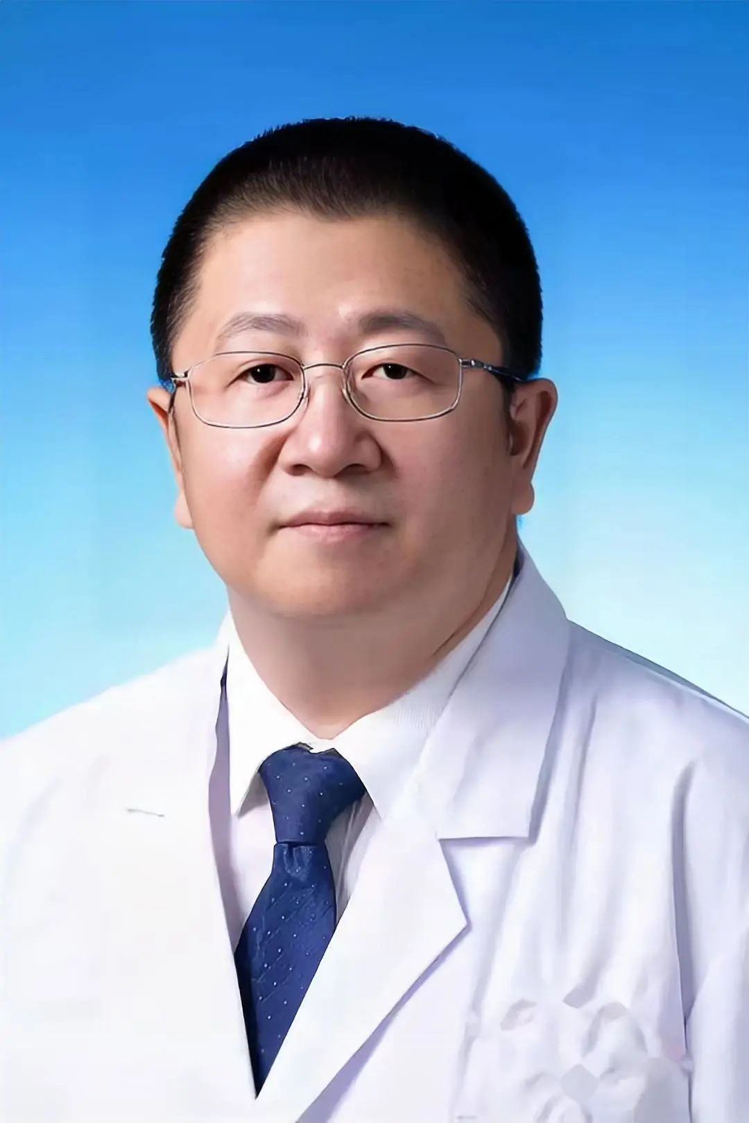 尹曉東.jpg
