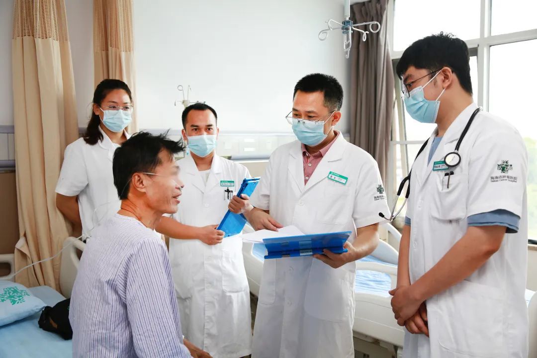 海南省腫瘤醫(yī)院組合治療 解呼吸之“?！?.jpg